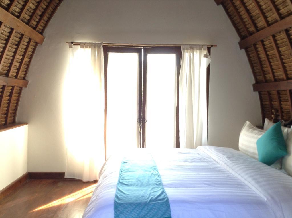 Karimun Lumbung Hotel Karimunjawa Exterior foto