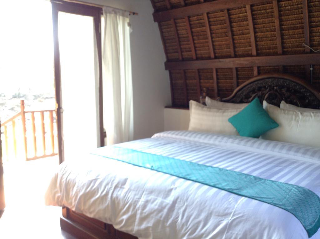 Karimun Lumbung Hotel Karimunjawa Exterior foto