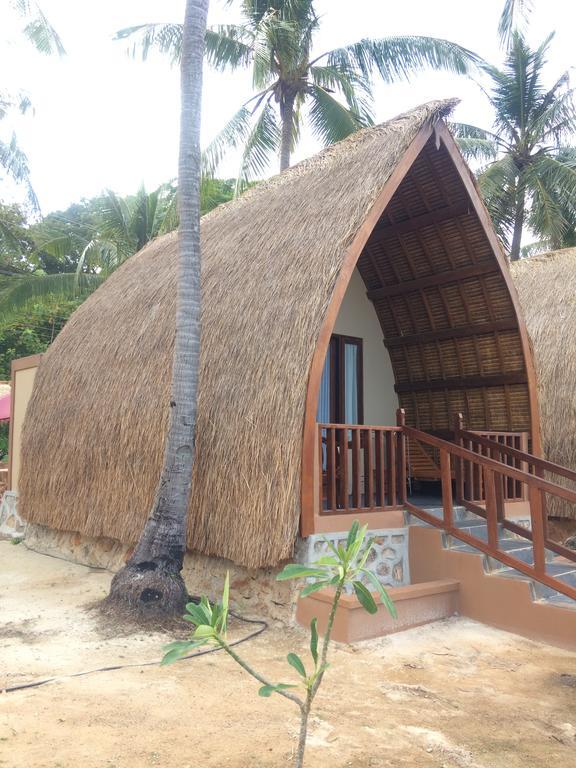 Karimun Lumbung Hotel Karimunjawa Exterior foto