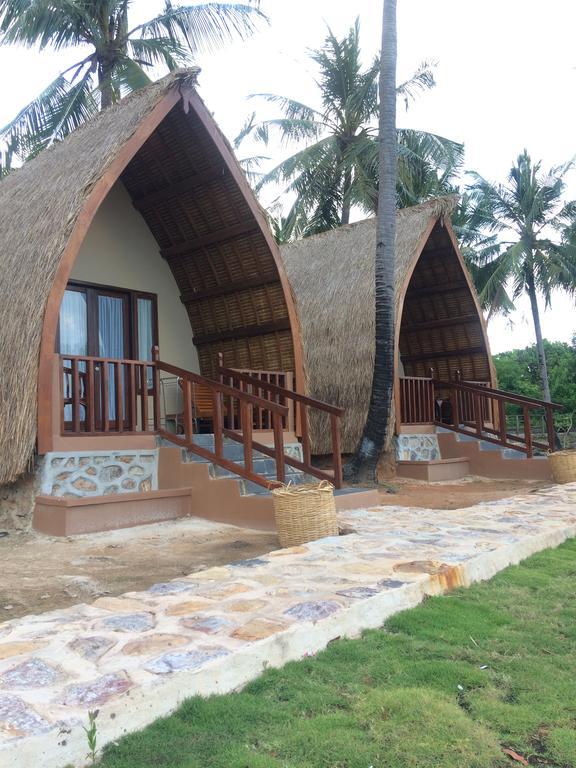 Karimun Lumbung Hotel Karimunjawa Exterior foto